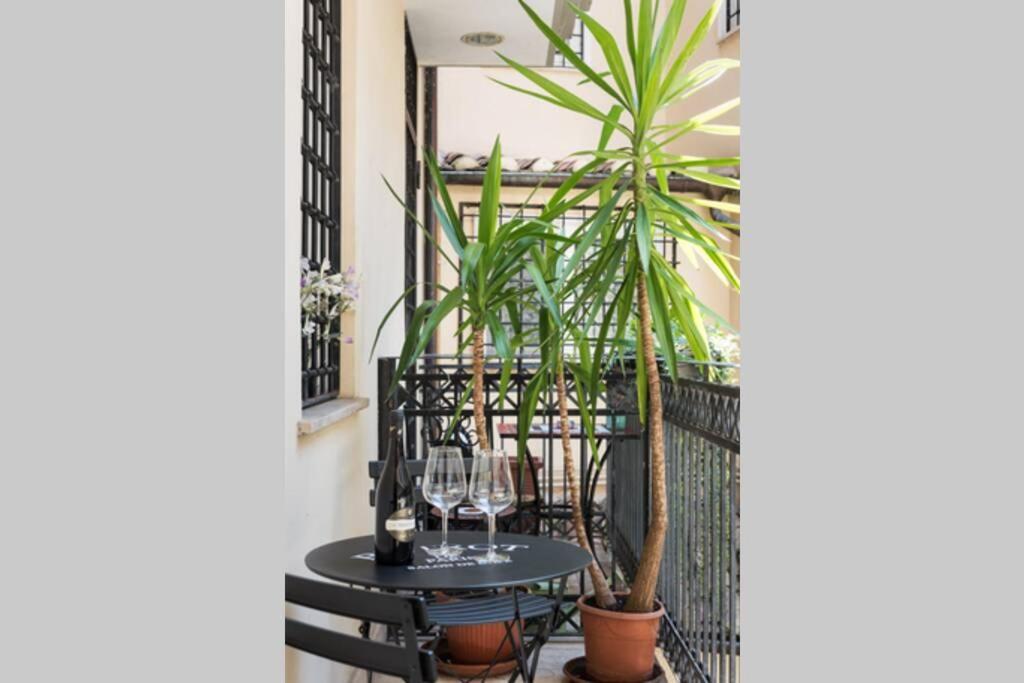 Lovely Colosseum Loft Apartment Rome Buitenkant foto
