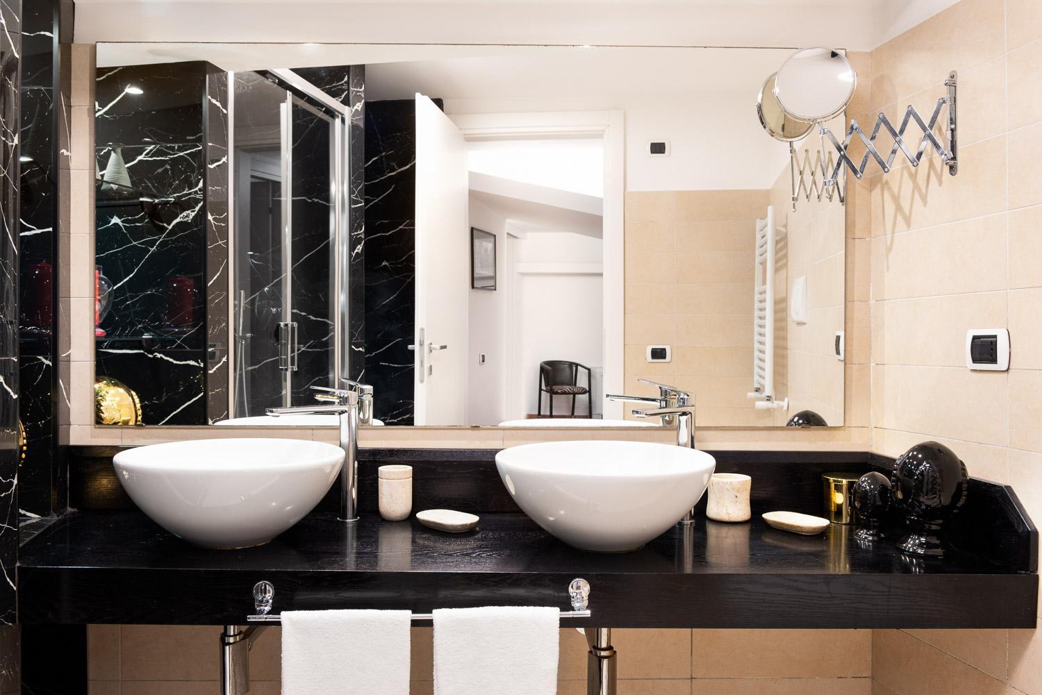 Lovely Colosseum Loft Apartment Rome Buitenkant foto